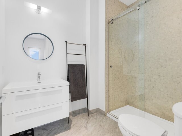 Salle de bains attenante à la CCP